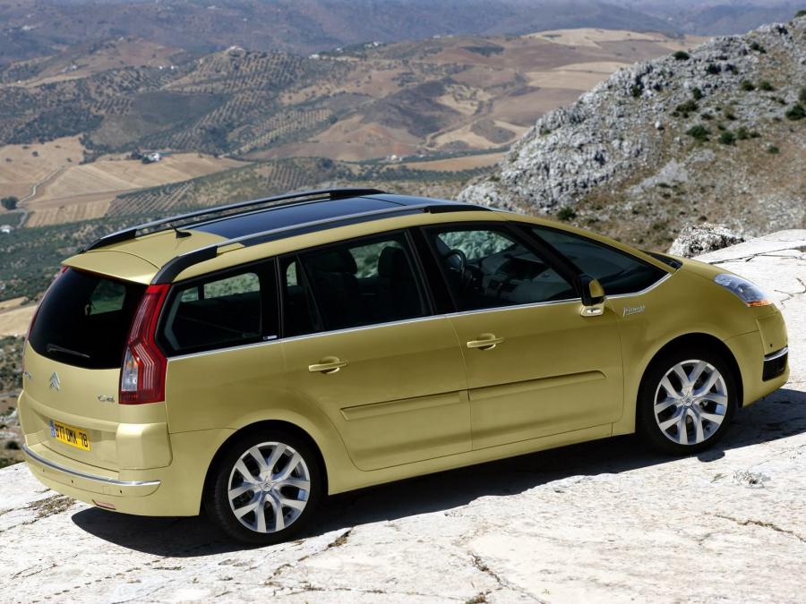  Citroen C4 Picasso 2006 года  (фото 145 из 155)